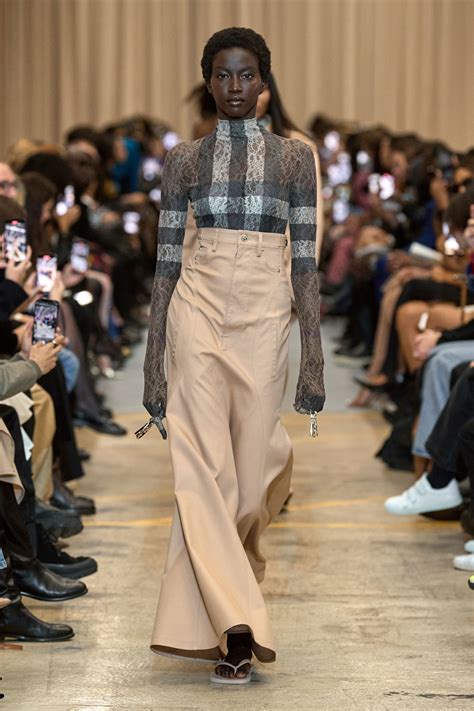 burberry ready to wear collection